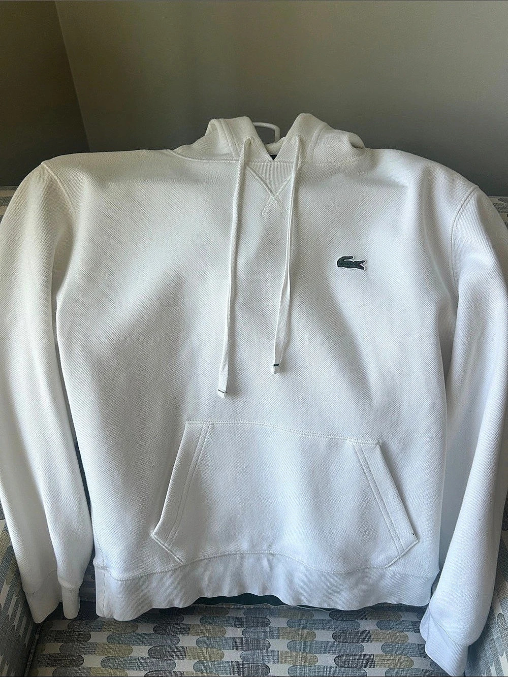 Lacoste White Pullover Hoodie Size 36 Like New